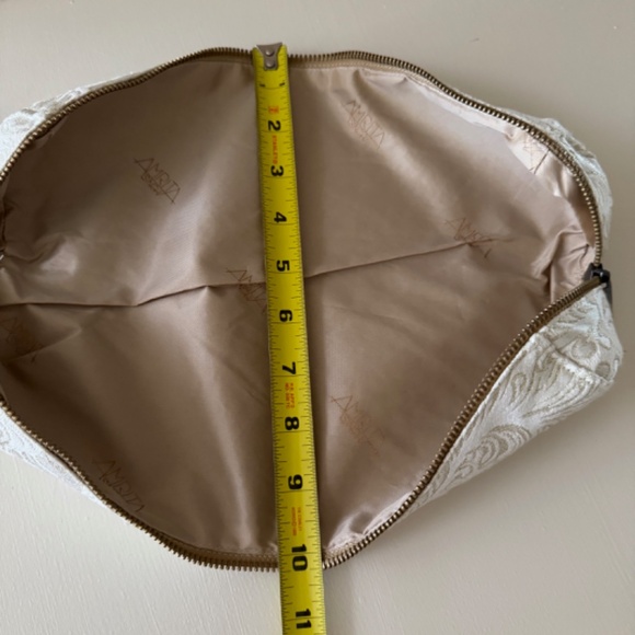 Amrita Singh Bangle Case - Picture 11 of 11